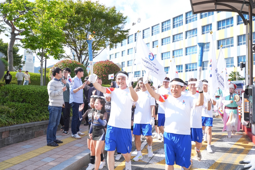 제105회 전국체육대회 양산시 성화맞이 환영식 이미지(1)