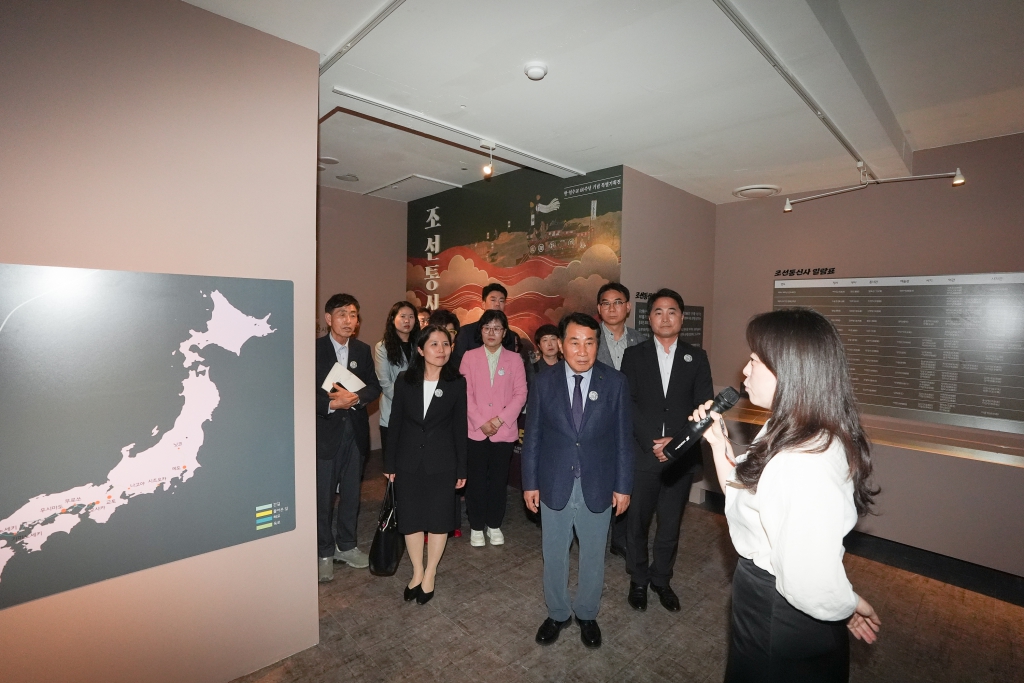 시립박물관 특별기획전  이미지(4)