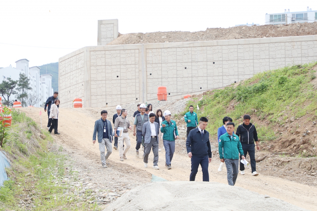 제200회 제1차정례회 대비 도시건설위원회 현장활동 이미지(5)