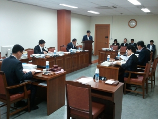 산업건설위원회 회의 대표이미지