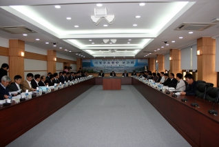 국회의원 당선자 초청 도시의원 연석 현안업무보고회 대표이미지