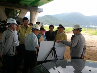 산업건설위원회 현장활동(4대강살리기 사업현장) 대표이미지