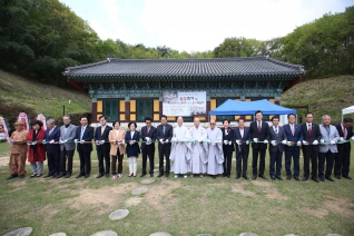 제15회 들꽃축제 및 제7회 전국문학인꽃축제 내용보기 제15회 들꽃축제 및 제7회 전국문학인꽃축제 대표이미지