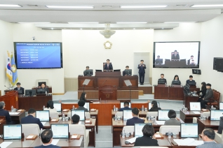 제208회 양산시의회 제2차 정례회 제3차 본회의 내용보기 제208회 양산시의회 제2차 정례회 제3차 본회의 대표이미지