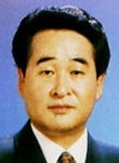 성신건 